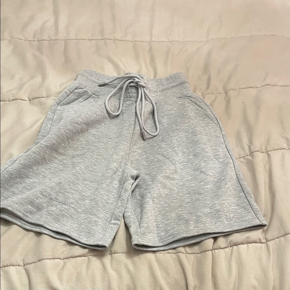 ALO Yoga Light Gray Athletic Shorts